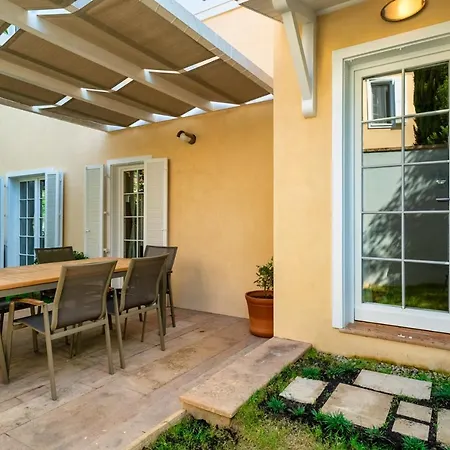 Portville Villas 27 فيلة